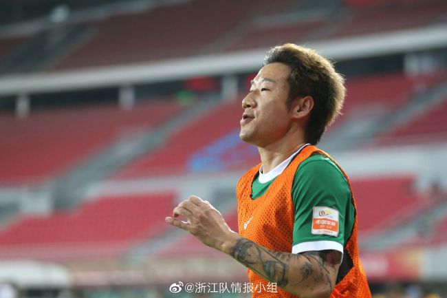 一边亲着一面膜的免费版